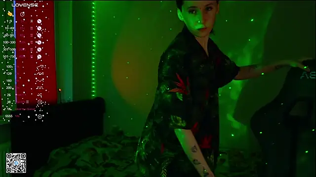 mon lola online show from 03.11.25