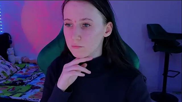 mon lola online show from 03.12.25