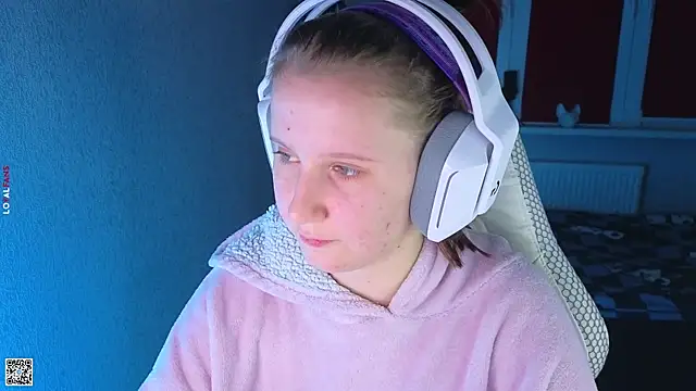 mon lola online show from 10.16.25