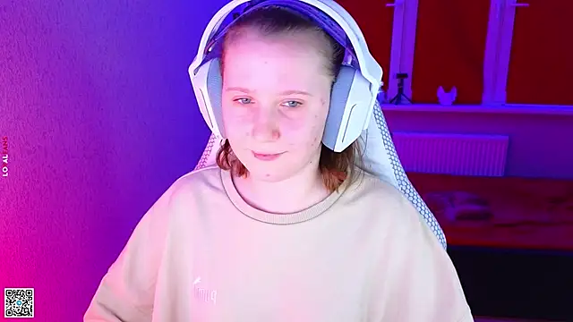 mon lola online show from 11.14.25