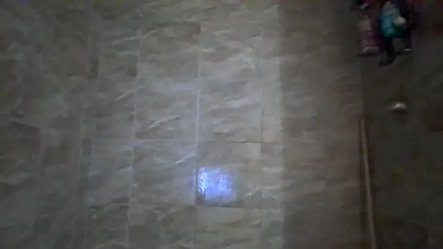 AverageRose online show from 02.21.26