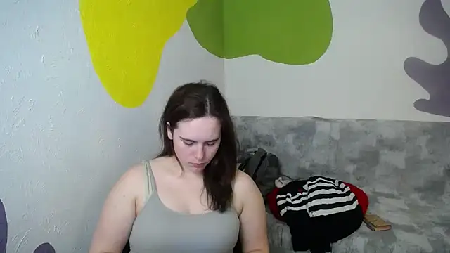 Snapshot of mini_girly chatting on 03.19.25 mini girly online show from 03.19.25