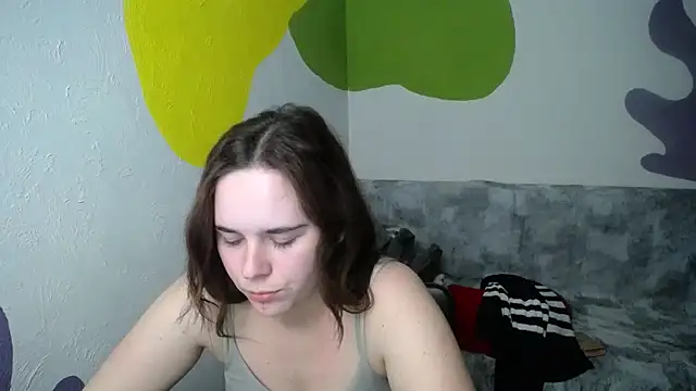 Snapshot of mini_girly chatting on 03.19.25 mini girly online show from 03.19.25