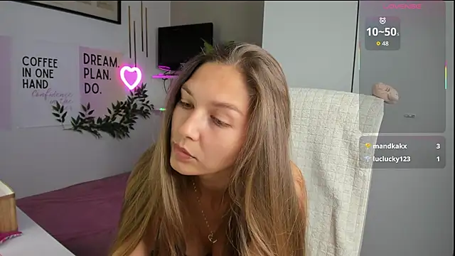 Snapshot of SofiaLolipop chatting on 10.02.25 SofiaLolipop online show from 10.02.25