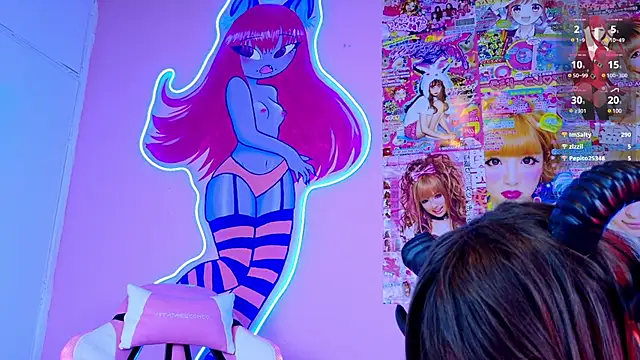 LaytonBox online show from 02.10.25