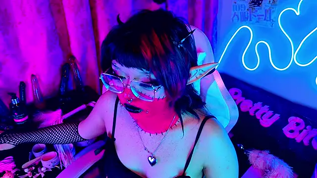 LaytonBox online show from 03.01.25