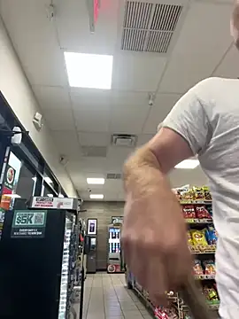 Snapshot of 32XRedBeard chatting on 02.11.25 32XRedBeard online show from 02.11.25