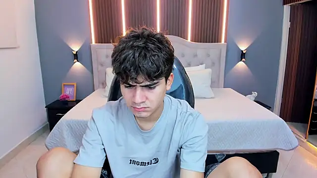 Tommy18   online show from 03.22.26