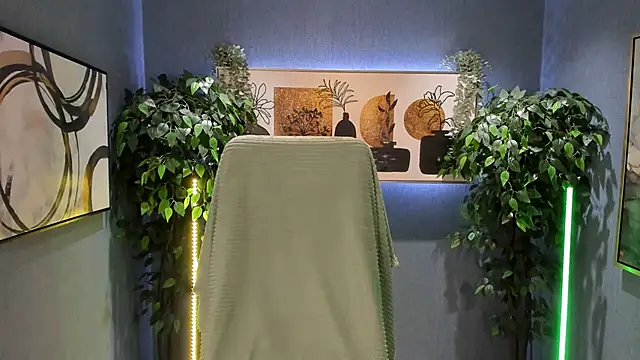 John Weasley online show from 10.10.25