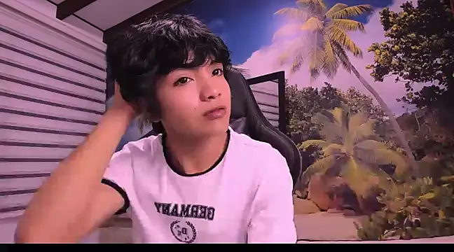 AllanYong18 online show from 02.01.25