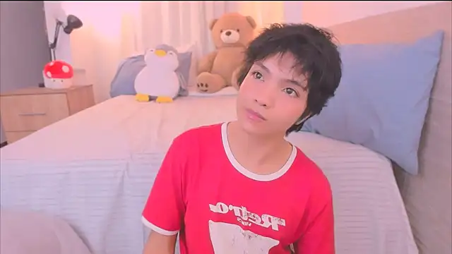 AllanYong18 online show from 01.07.26