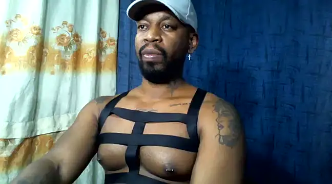 Snapshot of strong__anthony chatting on 01.16.25 strong anthony online show from 01.16.25