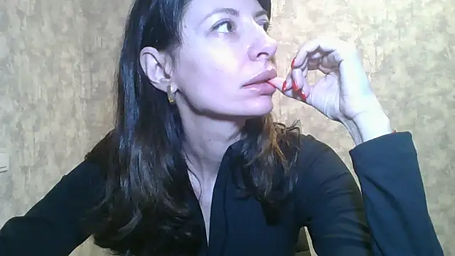 LissaBlossom online show from 01.08.25