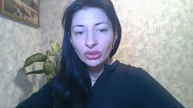 LissaBlossom online show from 10.19.25