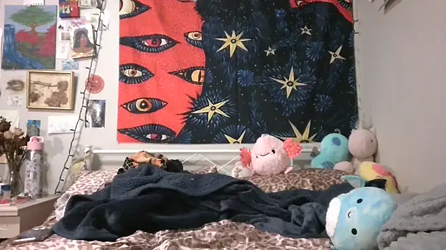 Snapshot of Rubyred2369 chatting on 01.13.25 Rubyred2369 online show from 01.13.25