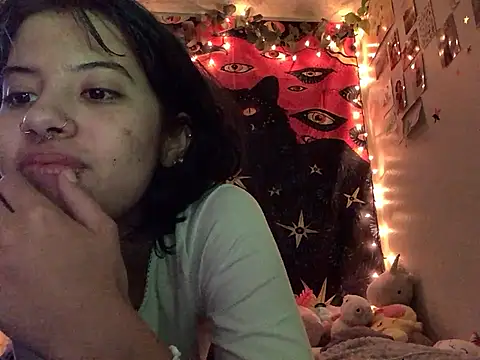 Snapshot of Rubyred2369 chatting on 01.20.25 Rubyred2369 online show from 01.20.25