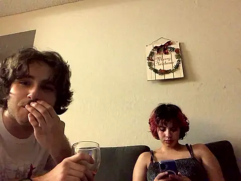 Snapshot of Rubyred2369 chatting on 01.10.26 Rubyred2369 online show from 01.10.26