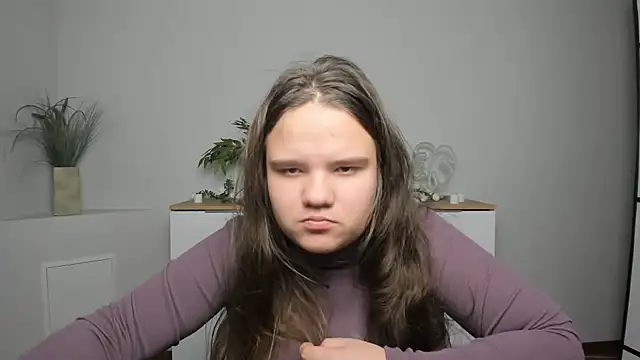 AdeleCruz online show from 01.19.25