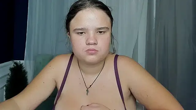 AdeleCruz online show from 09.21.25