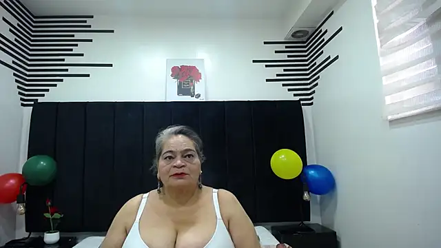 VickyBoobss online show from 10.29.25