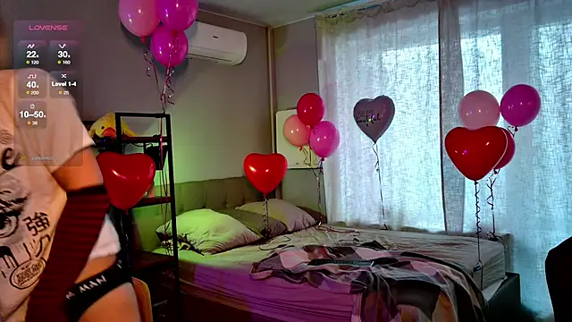 Snapshot of leon_yuugen chatting on 02.15.25 leon yuugen online show from 02.15.25