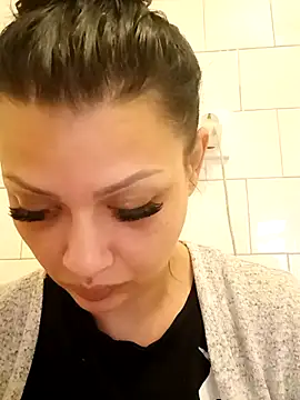 rosse26830 online show from 03.18.26