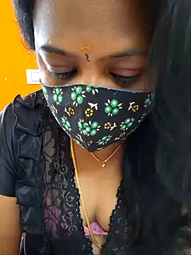 Snapshot of kanikasree chatting on 01.31.25 kanikasree online show from 01.31.25