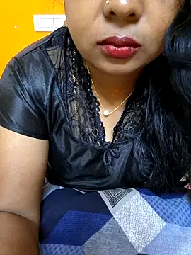 Snapshot of kanikasree chatting on 03.06.25 kanikasree online show from 03.06.25