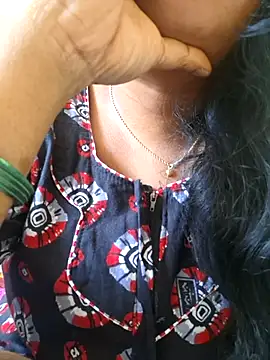 Snapshot of kanikasree chatting on 09.26.25 kanikasree online show from 09.26.25