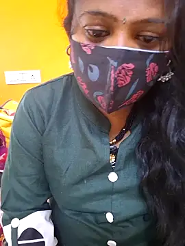 Snapshot of kanikasree chatting on 11.17.25 kanikasree online show from 11.17.25