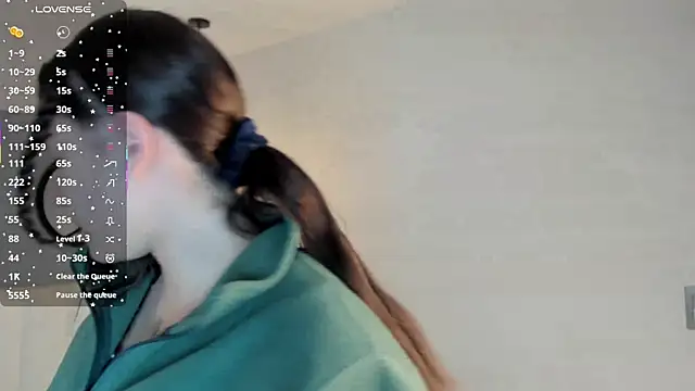 chelsea bolton  online show from 05.11.26