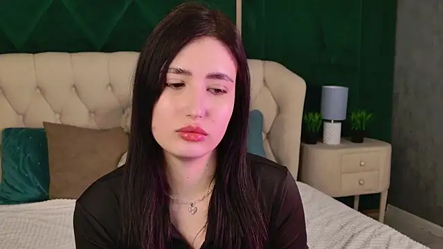 EmmaLawrens online show from 03.22.26