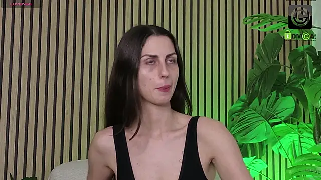 Snapshot of BelovedKhloee chatting on 03.28.26 BelovedKhloee online show from 03.28.26