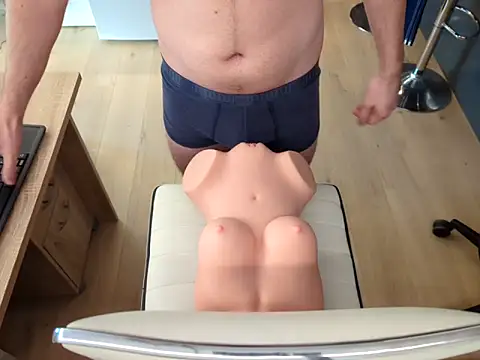 MacPlesure online show from 01.14.25