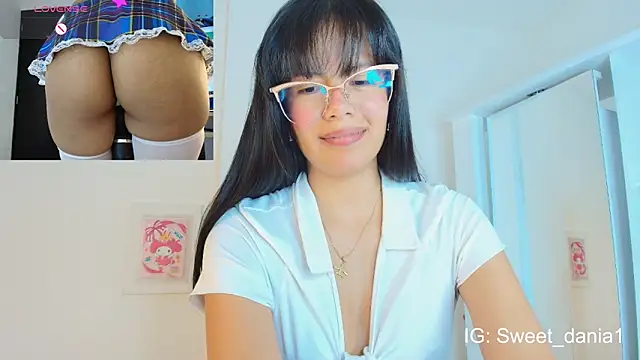 sweet dania  online show from 03.14.25