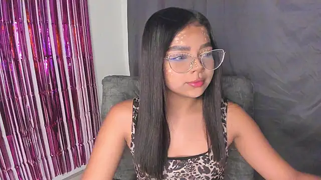 Snapshot of Lixy_x chatting on 10.31.25 Lixy x online show from 10.31.25