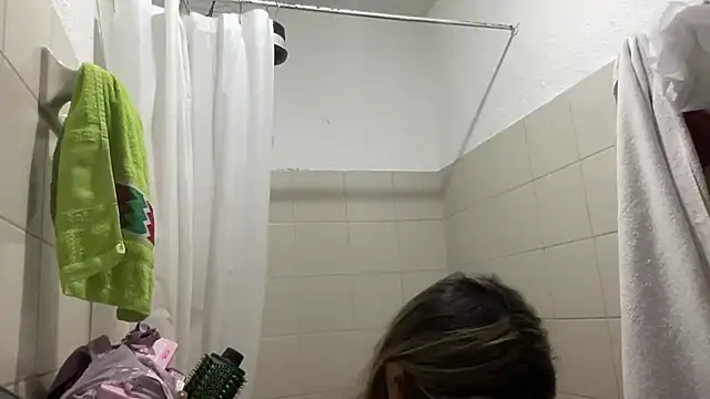 LunaBeya online show from 03.07.26