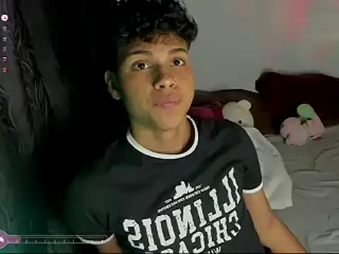 Snapshot of dani_angels__ chatting on 01.15.25 dani angels online show from 01.15.25