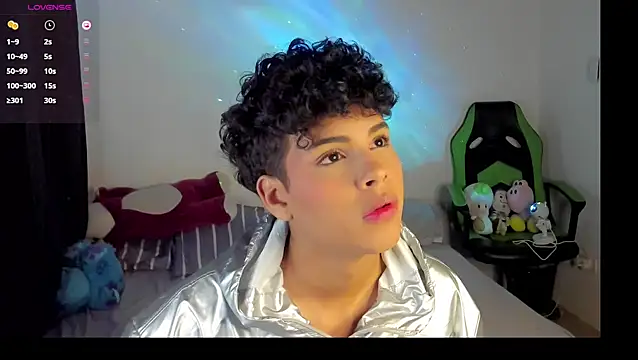 Snapshot of dani_angels__ chatting on 02.10.25 dani angels online show from 02.10.25