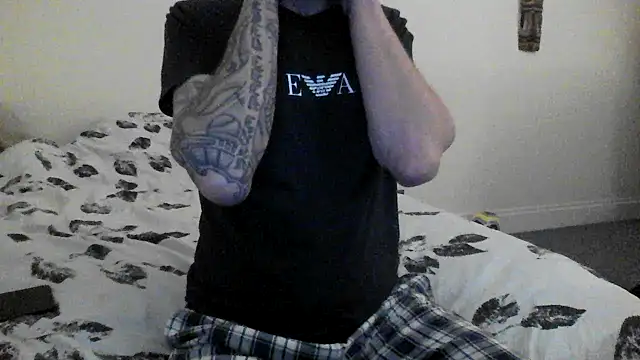 allnaked00 online show from 02.15.26