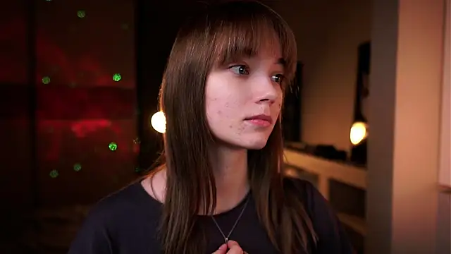 ileanacampbe online show from 11.07.25