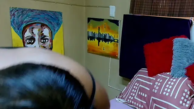 PEBBLES365 online show from 10.20.25