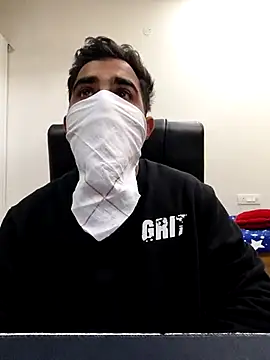 13lusty online show from 03.07.25