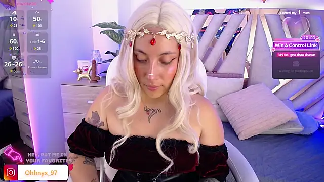 Snapshot of NyxAndria_1 chatting on 01.22.25 NyxAndria 1 online show from 01.22.25