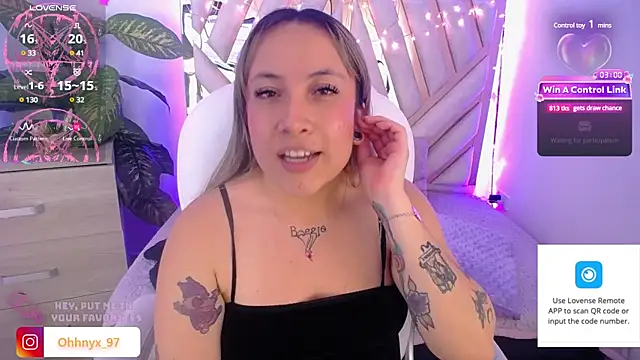 Snapshot of NyxAndria_1 chatting on 03.14.25 NyxAndria 1 online show from 03.14.25