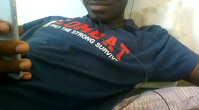 Snapshot of pretontasty chatting on 01.29.25 pretontasty online show from 01.29.25