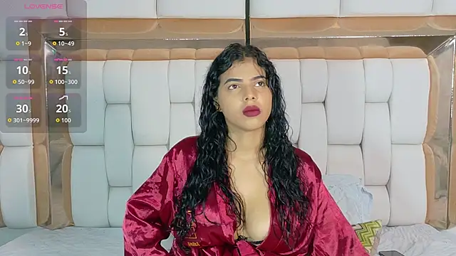 hotiergirl online show from 10.03.25