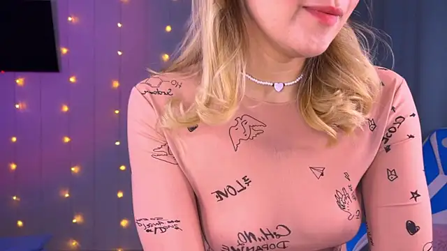 Mercedes Robinson online show from 09.11.25