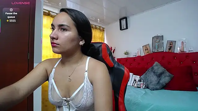 Snapshot of Maylin_horny19 chatting on 03.18.26 Maylin horny19 online show from 03.18.26