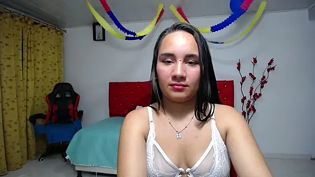 Snapshot of Maylin_horny19 chatting on 06.22.26 Maylin horny19 online show from 06.22.26